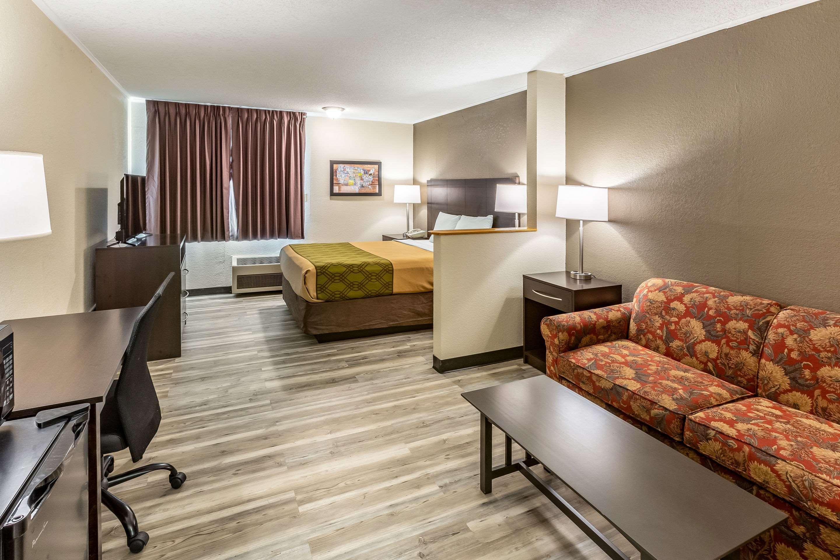 Econo Lodge Inn & Suites Newton Luaran gambar