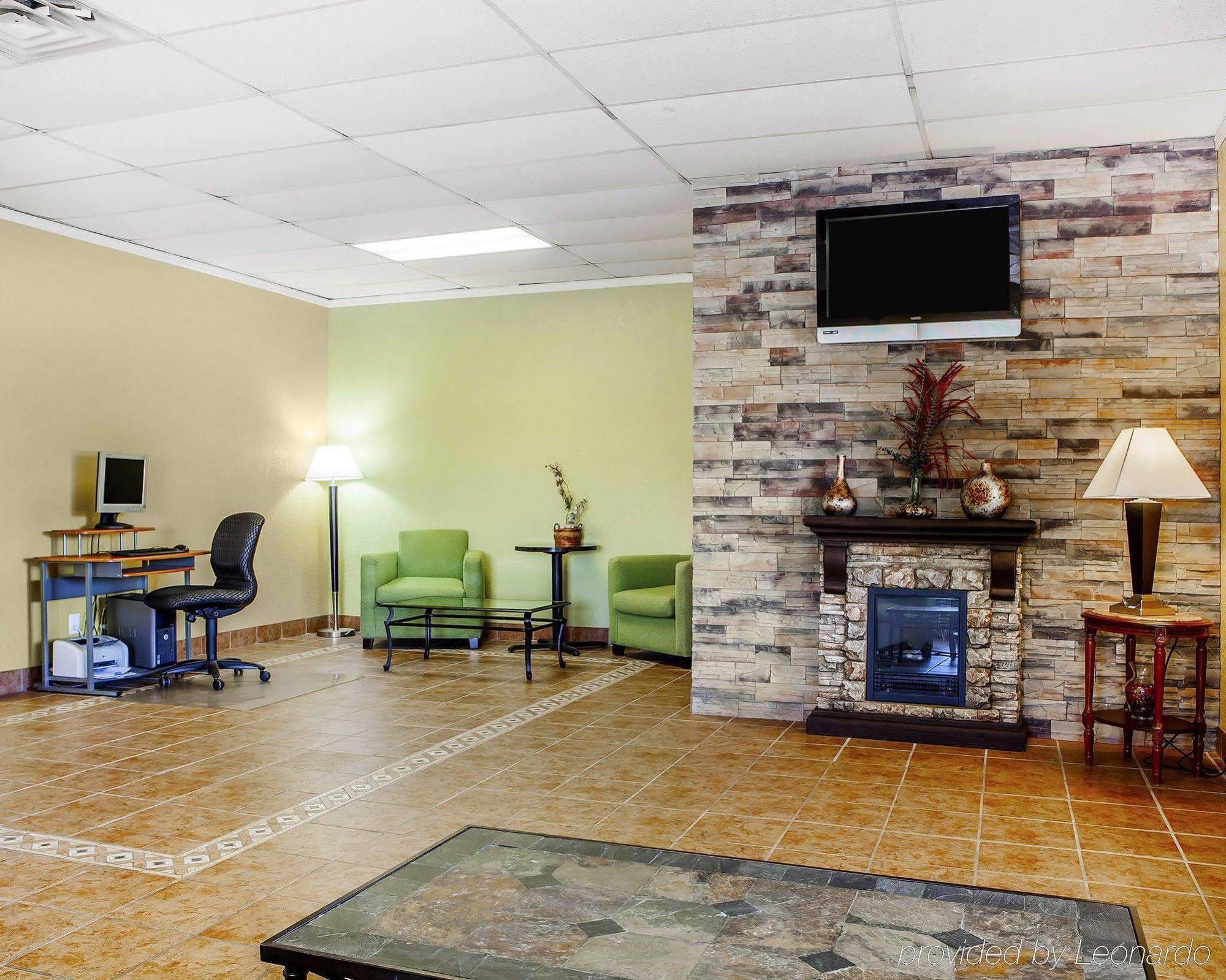 Econo Lodge Inn & Suites Newton Luaran gambar